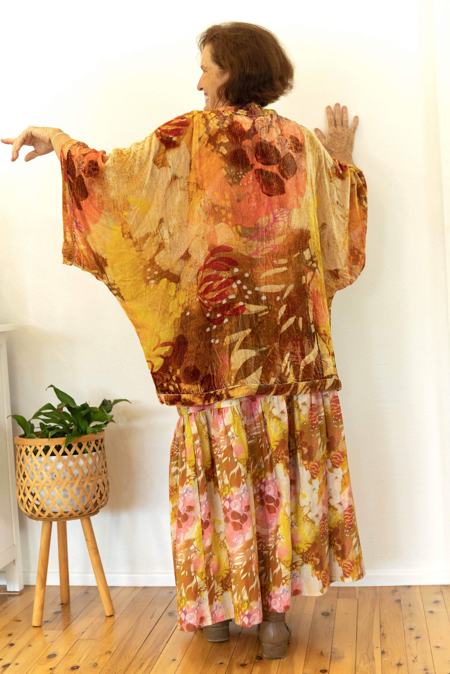 Velvet Kimono Cropped - Claire Bremner